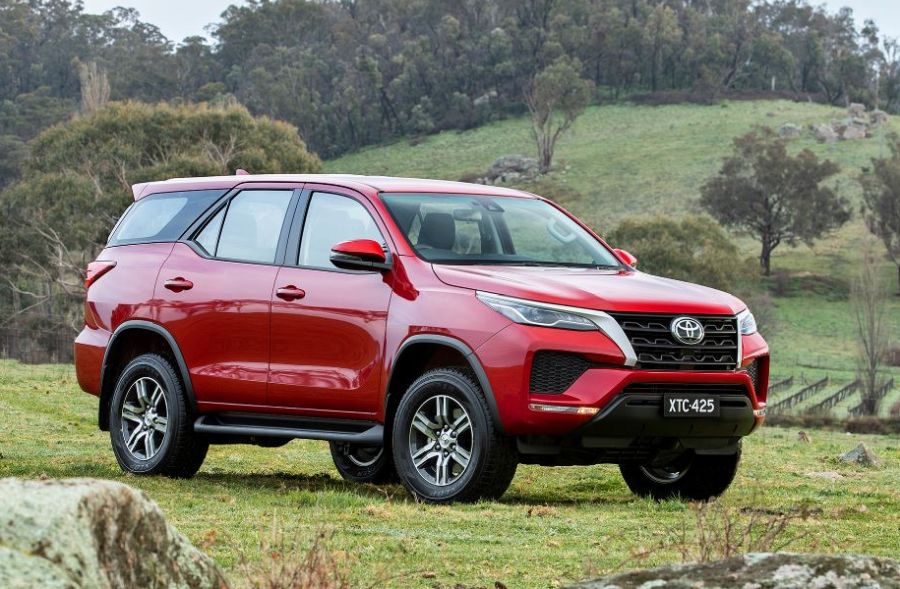 Toyota Fortuner | OnlineAuto.com.au